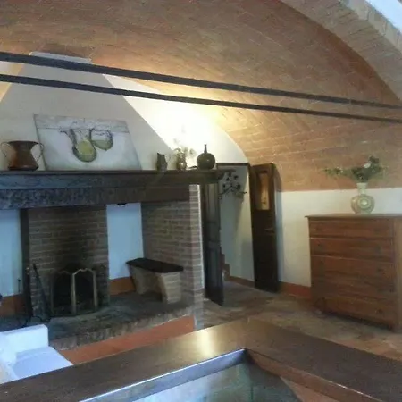 Alari Hotel 3*