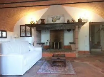 Alari Hotell Cetona